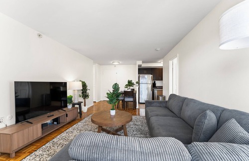 Brookline Apartment | Gorgeous 2BR Next to BU 3178
