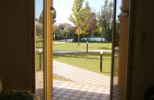 Moniga del Garda Apartment | Gorgeous 3-room apartment in Moniga del Garda with swimming pool and terrace