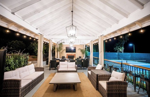 Escondido House | Gorgeous 37 acre private estate w/pool & pickleball in North San Diego County.