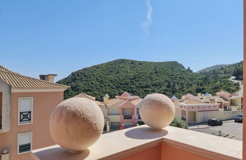 Sesimbra Apartment | Gorgeous 4-bedroom apartment in Sesimbra with stunning ocean views