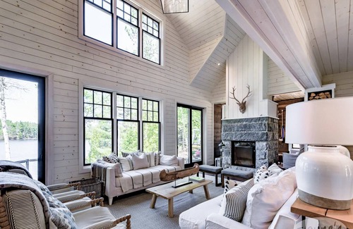 Baysville Cottage | Gorgeous 6bed 6bath cottage and bunkie on Lake of Bays! NW Exposure!