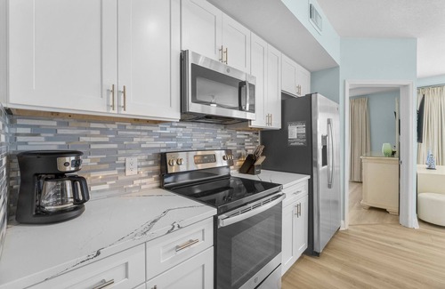 Miramar Beach Condo | GORGEOUS 6th FL END unit- Amazing Views-Wraparound blc, Perfect family get away!