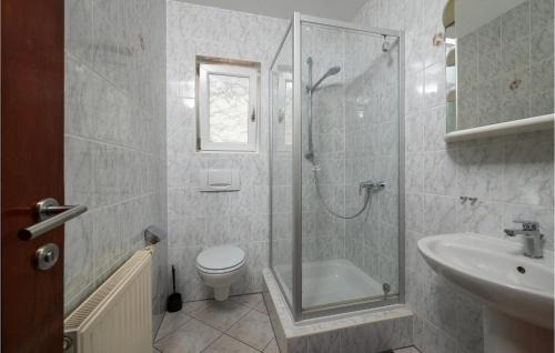 Pjescana Uvala Apartment | Gorgeous Apartment In Pjescana Uvala