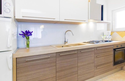 Grebastica Apartment | Gorgeous apartment in Grebastica