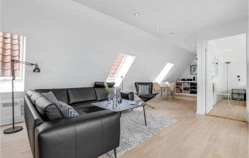 Gudhjem Apartment | Gorgeous Apartment In Gudhjem With Wifi