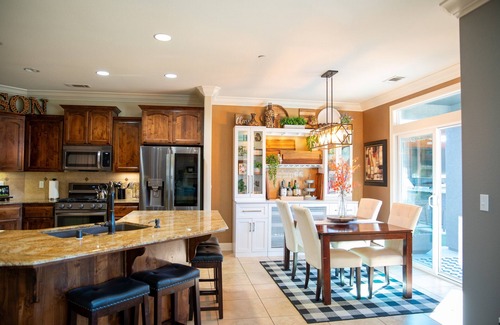 Redding House | Gorgeous backyard oasis with all of the comforts of home, the W has it all!