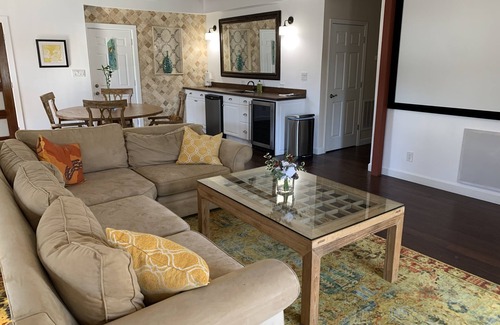 Neptune Beach House | Gorgeous Beachside Home.Best Location! Walk to everything!