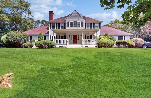 Sandwich House | Gorgeous dog-friendly home with private, heated pool, furnished patio, porch