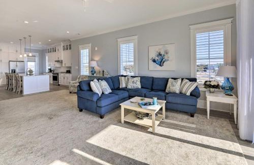 Emerald Isle Apartment | Gorgeous Emerald Isle Getaway Walk to Beach!