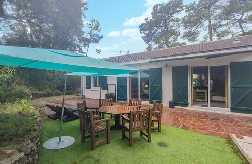 Saint-Brevin-les-Pins House | Gorgeous home in Saint-Brevin-les-Pins