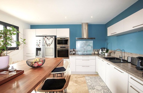 Caumont-sur-Durance House | Gorgeous home in Caumont sur Durance