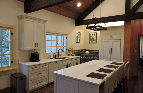 Kalispell House | Gorgeous Home and Property Located Just 30 Minutes From Glacier National Park