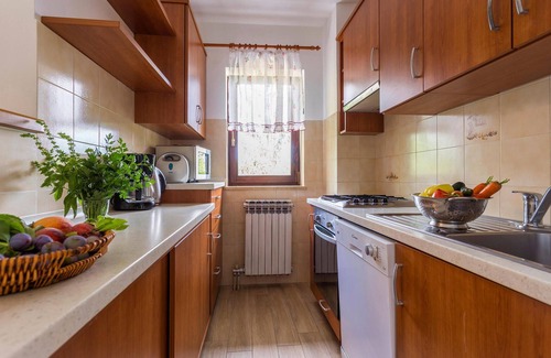 Katun Lindarski House | Gorgeous home in Katun Lindarski