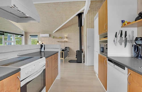 Aabenraa House | Gorgeous home in Aabenraa with WiFi