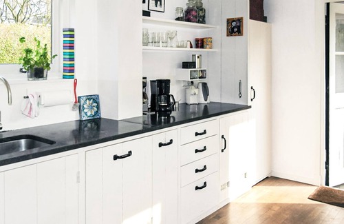 Bergen House | Gorgeous home in Bergen with WiFi