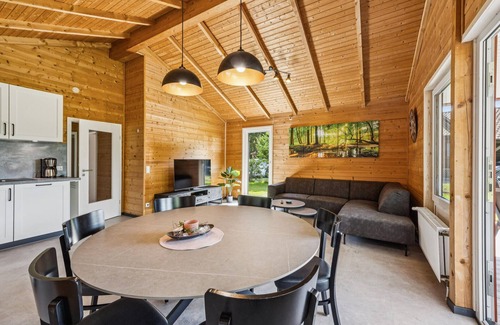 Haren House | Gorgeous home in Haren with WiFi