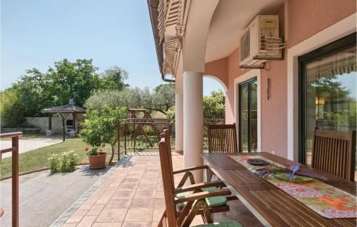 Kavran House | Gorgeous Home In Krnica