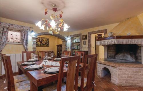 Rosini House | Gorgeous Home In Nova Vas
