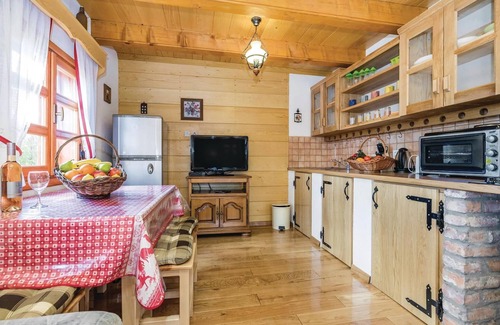 Perusic House | Gorgeous home in Perusic with WiFi