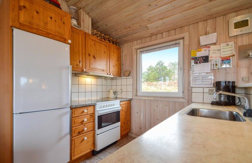 Kongsmark House | Gorgeous home in Rømø with kitchen