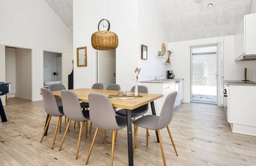 Kongsmark House | Gorgeous home in Rømø with WiFi