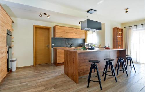 Donji Koncovcak House | Gorgeous Home In Selnica With Sauna