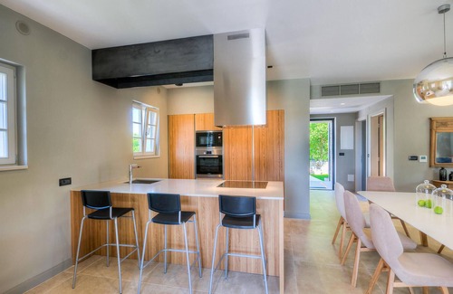 Municipality of Zminj House | Gorgeous home in Sivati
