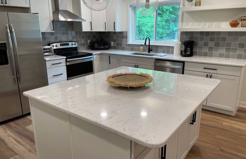 Wilmington House | Gorgeous Home with Saltwater Pool in Midtown