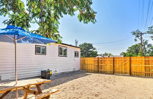 Dupont House | Gorgeous House ~ 8 Mi to Downtown Denver!
