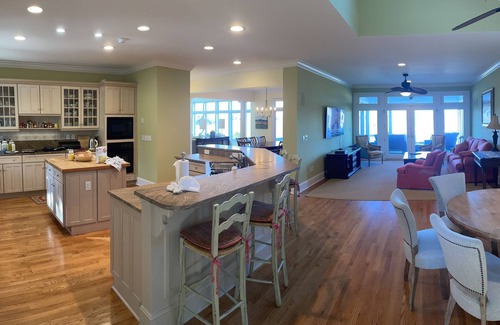 Vanderhorst Plantation House | Gorgeous Kiawah House with Expansive Marsh and River Views!