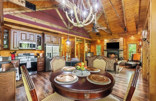 Ellijay Cabin | Gorgeous lakefront, pet-friendly cabin rental with hot tub and dock for fishing. Free WiFi