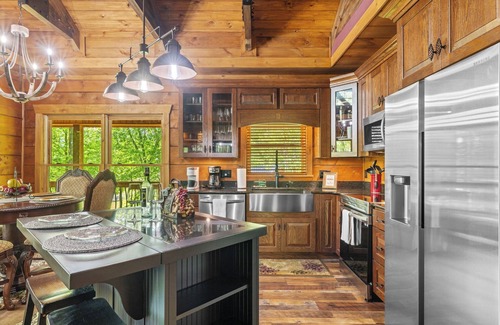 Ellijay Cabin | Gorgeous lakefront, pet-friendly cabin rental with hot tub and dock for fishing. Free WiFi