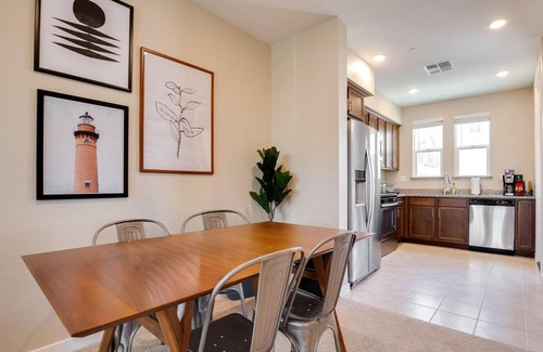 Milpitas House | Gorgeous Milpitas 1BR w/A/C, nr Movies, Mall & Dining, by Blueground
