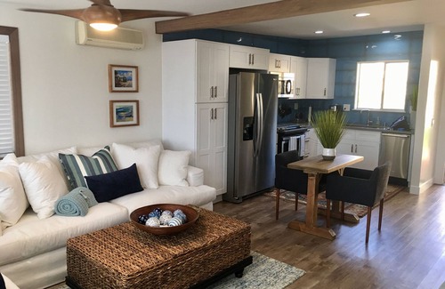 Laguna Beach Apartment | Gorgeous Modern Remodel- Steps to the Beach and a Short Walk to Downtown Laguna!