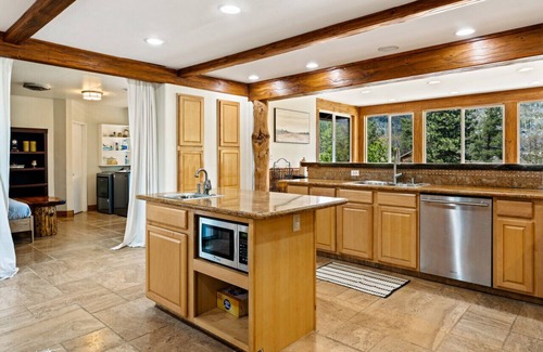 North Fork Cabin | Gorgeous North Fork Cabin Near Bass Lake!