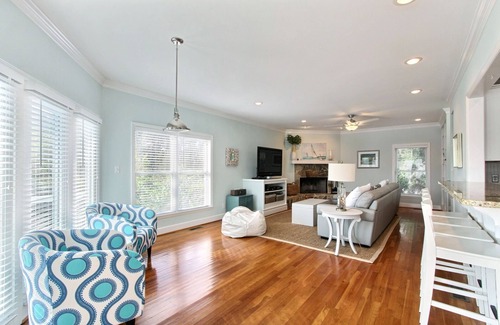 Tybee Island House | Gorgeous OCEAN Views and steps to private boardwalk!