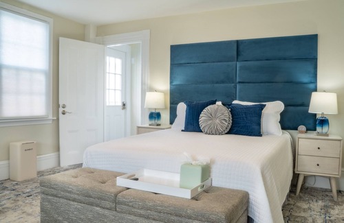 Hampton Hotel | Gorgeous Oceanfront Suite!