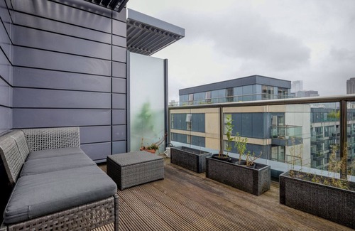 Bunhill Apartment | Gorgeous Old Street 2BR, nr Shoreditch & Hoxton, by Blueground