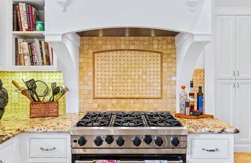 Vichy Springs House | Gorgeous, private 3.5 acre estate in Napa
