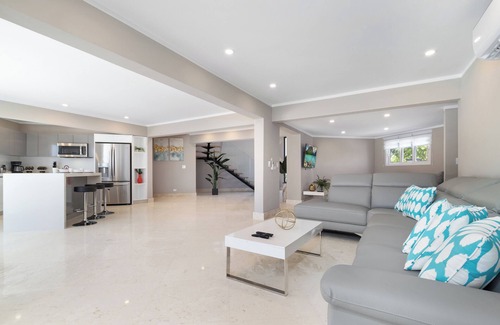 Noord Villa | Gorgeous Saliña views * near Palm Beach