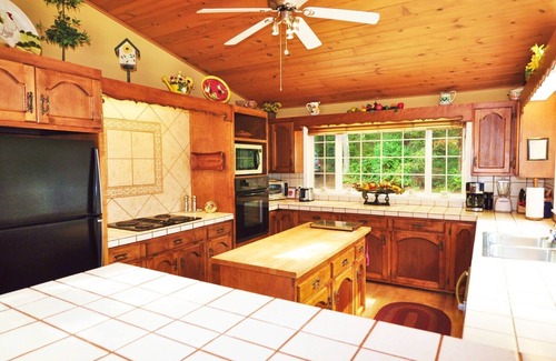 Dunes City House | Gorgeous, Secluded Home at Lake Woahink