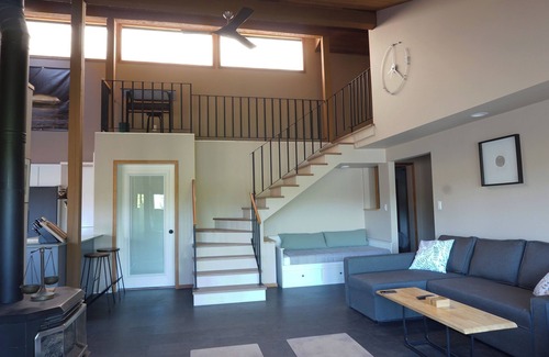Shawnigan Lake House | Gorgeous Shawnigan sunsets from hot tub & dock
