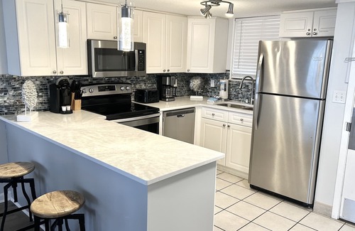 Destin Condo | Gorgeous Top Floor Penthouse! On The Beach! Amazing Views! Close To Everything!