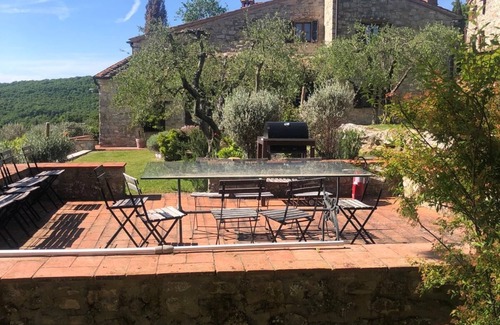 Colle Petroso Villa | Gorgeous villa with new pool in the heart of Chianti (wi fi and whirlpool)
