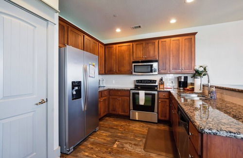 Jonestown Condo | Gorgeous Villa in the Hollows Resort! Pickleball, 4 Pools, Beach Club!