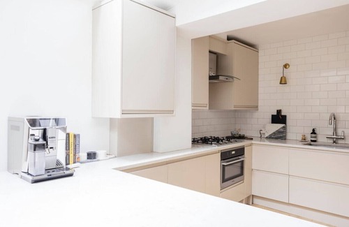 Fulham Apartment | Gorgeously designed Fulham Apartment