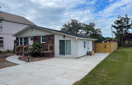 Atlantic Beach House | Gorgeously remodeled Seaside Oasis in Atlantic Beach!