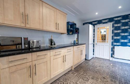 Gorleston-on-Sea House | Gorleston Beach House By Leap Escapes