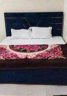 Mathura Hotel | Goroomgo Kunj Residency Mathura Near Bus Stand - Parking Facility & Restrurant