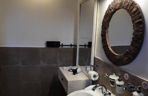 Ukhimath Hotel | Goroomgo Mystic Kailasha Ukhimath